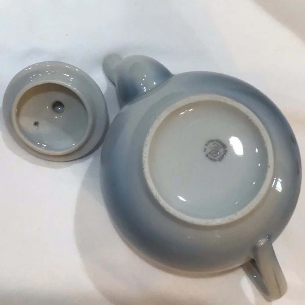 Japan Landscape winter farm theme hand painted vintage teapot EUC